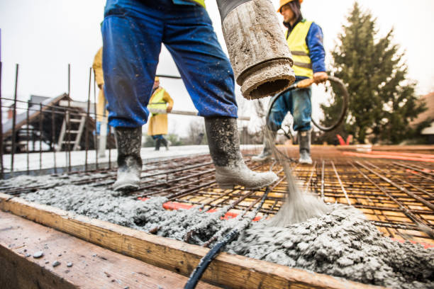 Best Concrete Pool Decks in Sunriver, OR
